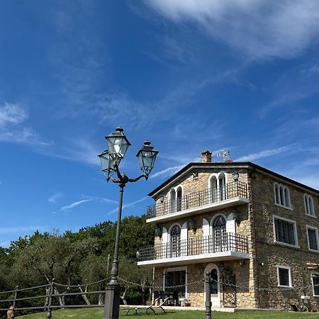 B&B Alla Fortezza Sarzana Luaran gambar